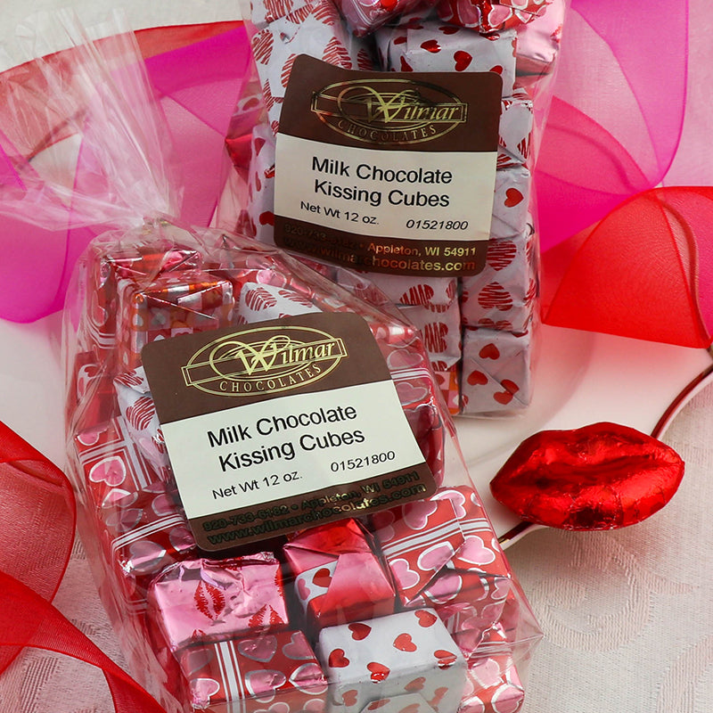 Milk Chocolate Kissing Cubes
